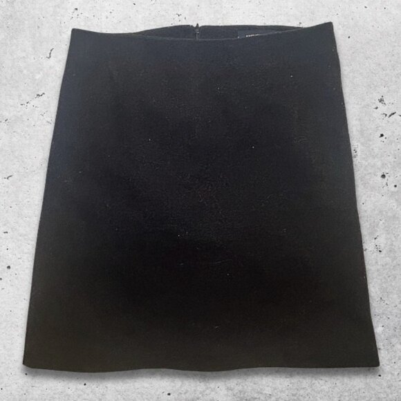 French Connection Skirt Wool Blend Fabric Straight Fit Back Zip Closure Black‎ 6 - Picture 1 of 7
